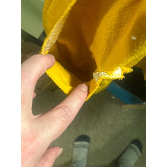 Pikachu jacket - Picture 7 of 8